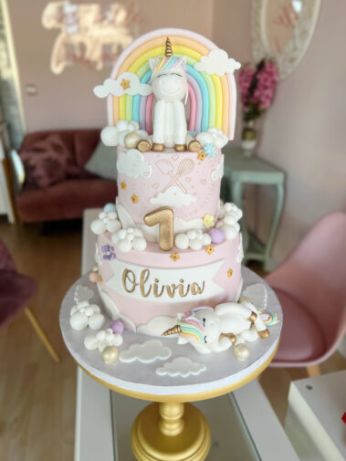 Tarta decorada infantil unicornio