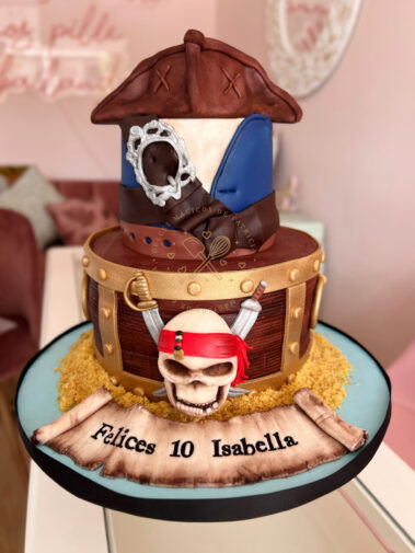 Tarta decorada piratas