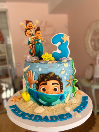 Tarta decorada infantil personajes peli luca