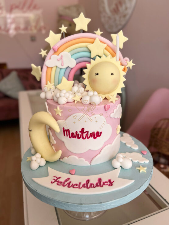 Tarta decorada sol y luna