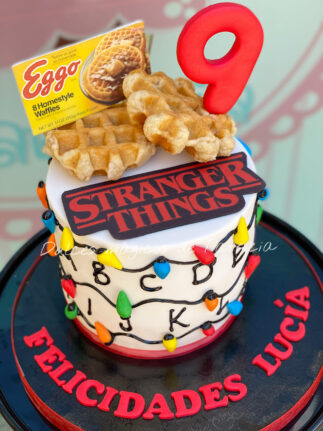 Tarta Stranger Things