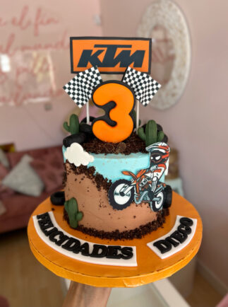 Tarta decorada motos KTM