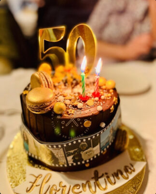 Tarta decorada 50 años