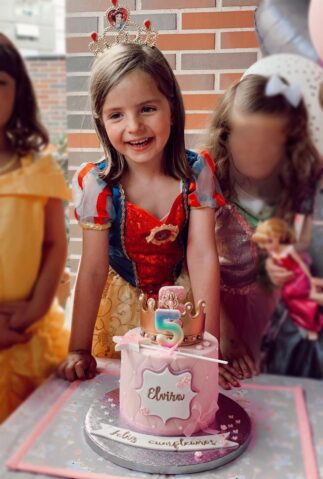 Tarta decorada infantil Princesas