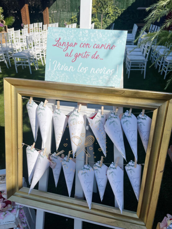 Decoración en bodas rincón de pétalos