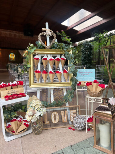 Rincón de pétalos boda