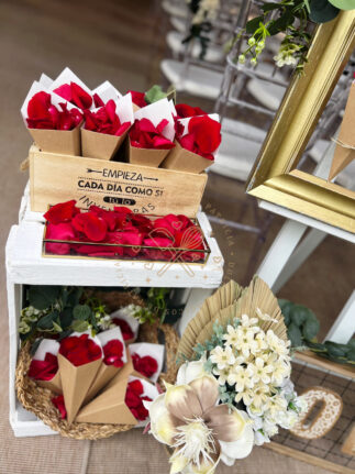 Rincón de pétalos boda