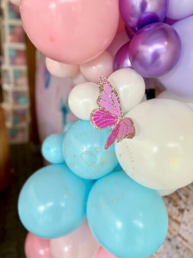 Mesa dulce bautizo y primer año mariposas