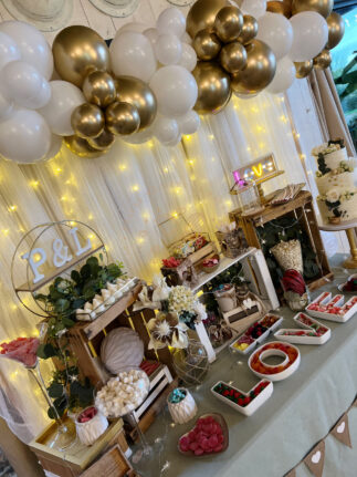 Candy bar boda Love dorado