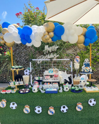Mesa dulce cumpleaños de fútbol Real Madrid