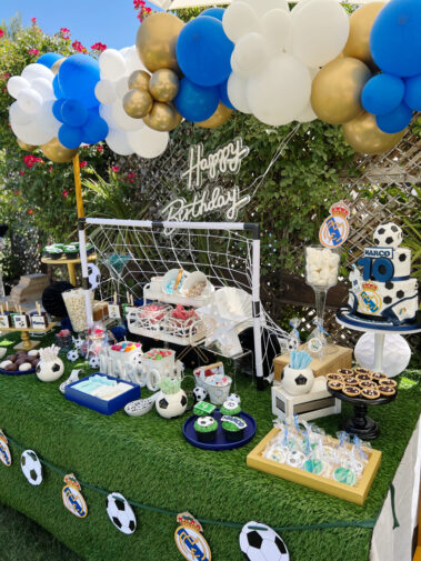 Mesa dulce cumpleaños de fútbol Real Madrid