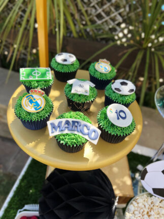 Mesa dulce cumpleaños de fútbol Real Madrid