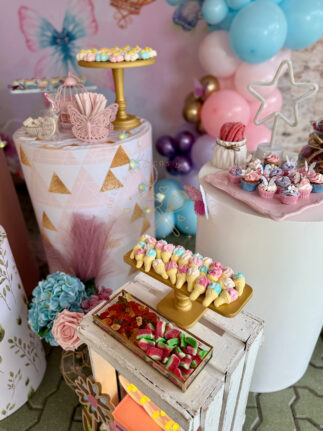 Mesa dulce bautizo y primer año mariposas